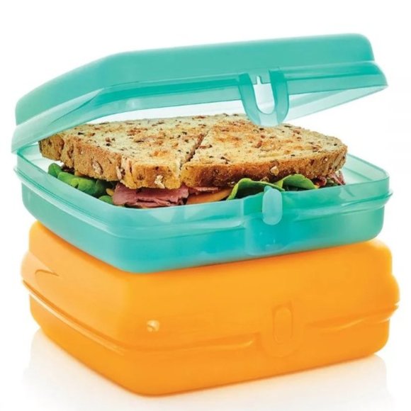 Tupperware Sandwich Keepers 2-Pc. Set